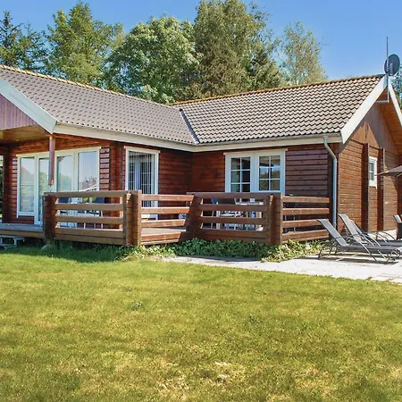3 Bedroom Amazing In Ebeltoft Oksenmolle