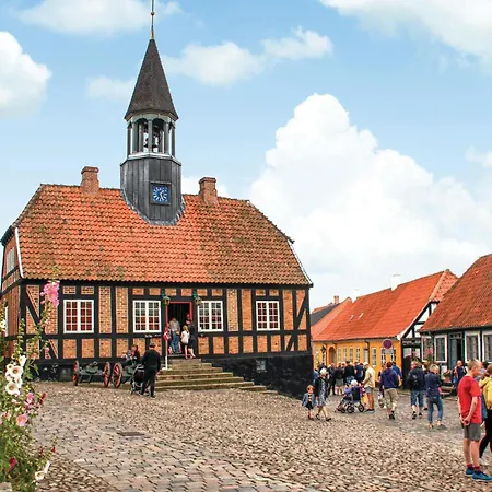別荘 3 Bedroom Amazing In Ebeltoft Øksenmølle