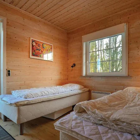 3 Bedroom Amazing In Ebeltoft 別荘 Øksenmølle